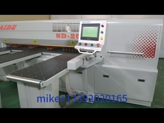 Viele Schichten aus Acryl, Bakelit, Polytetrafluorethylen, PC, PP, PS, PE, POM usw. schneiden