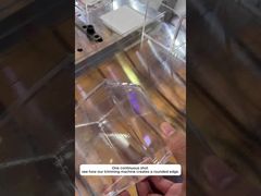 Wie erzeugt diese Maschine eine perfekte runde Acrylkante?