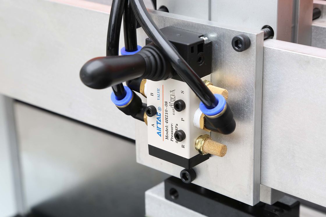 Virus Baffle Schreibtisch Trennwand SD-1350A Hochgeschwindigkeits-Acryl-Diamant-PMMA-Kantenpoliermaschine