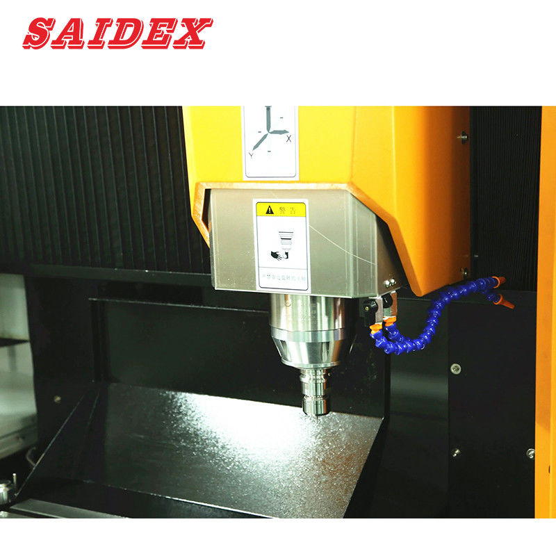 24000rpm Spindelgeschwindigkeit SD650 3000kg Gewicht Acryl CNC-Maschine mit 400kg maximaler Arbeitslast Metallpoliermaschine