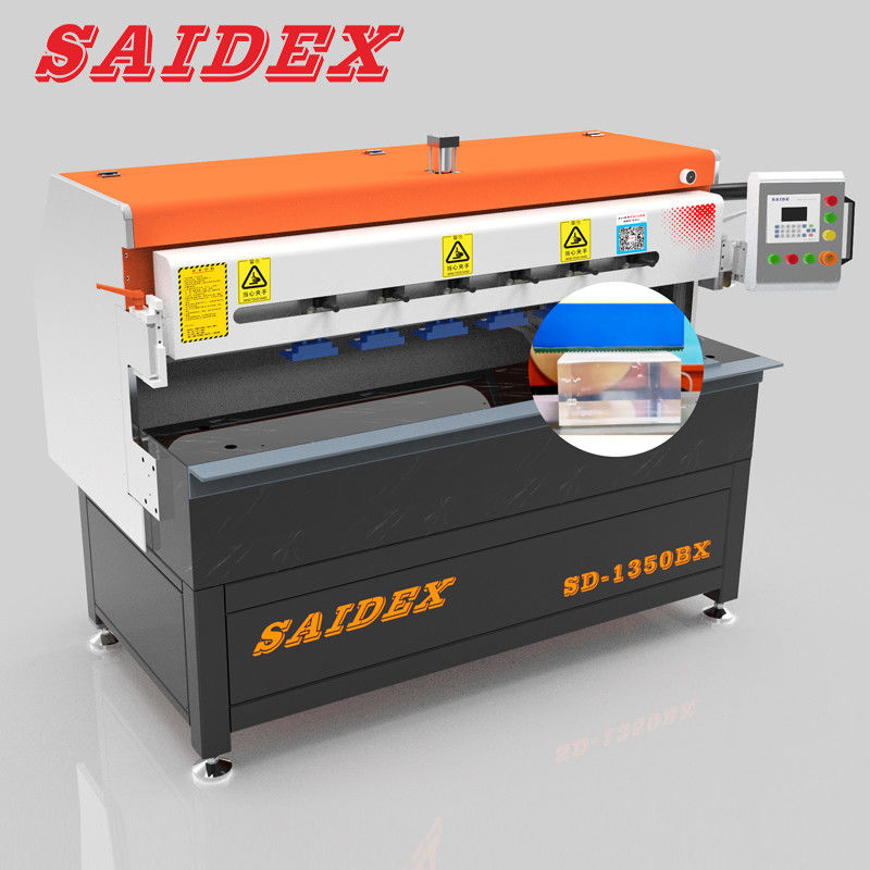 1350BX Automatischer Acrylpolisher mit 3,5 kW Nennleistung für den Arbeitsbereich