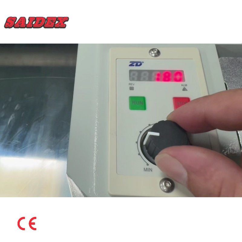 P1080 Hochgeschwindigkeits-Automatische Fütterung 45 Grad Acryl-Kanten-Scheiben-Hochglänzende Poliermaschine Gerade Kanten-Acryl-Kanten-Polierermaschine