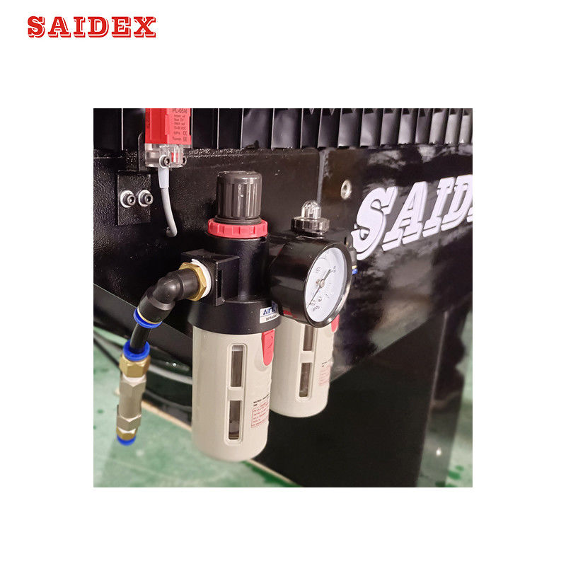 Schneidwinkel anpassbar 4,5 kW 220V Poliermaschine für Acrylmöbel