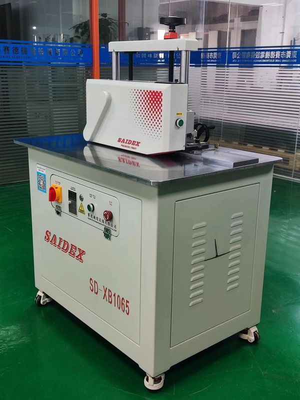 China Fabrik heiß verkaufte Acryl Poliermaschine und Mitre 45 Grad Winkel Bevel