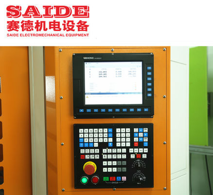 Computergesteuertes 8KW, das CNC-Maschine, Multifunktionsacryl-CNC maschinelle Bearbeitung schneidet