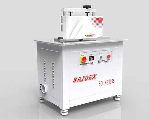 Automatische 45-Grad-Hochleistungs-Acryl-Fasenmaschine zum Trimmen und Polieren von PMMA PS